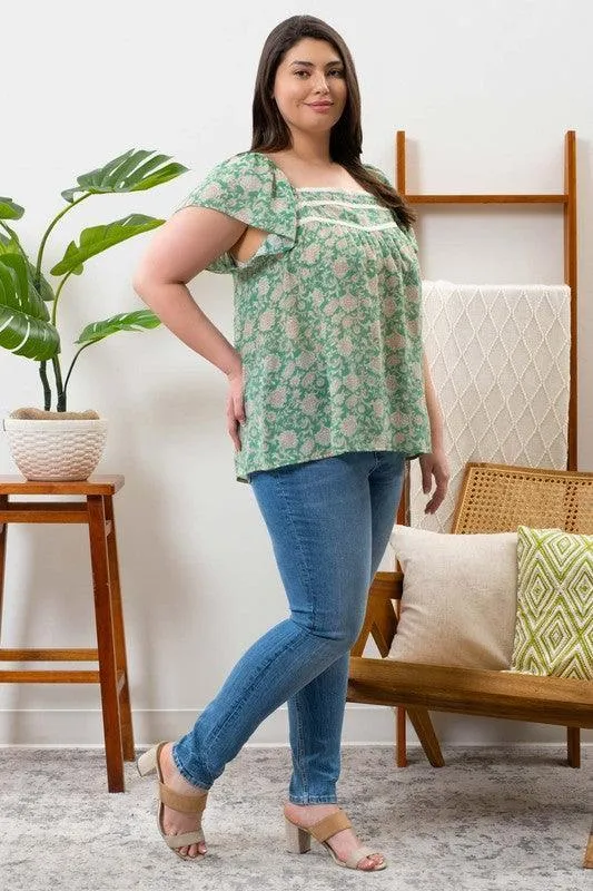 Curvy/Plus Green Floral Paisley Flutter Sleeve Top