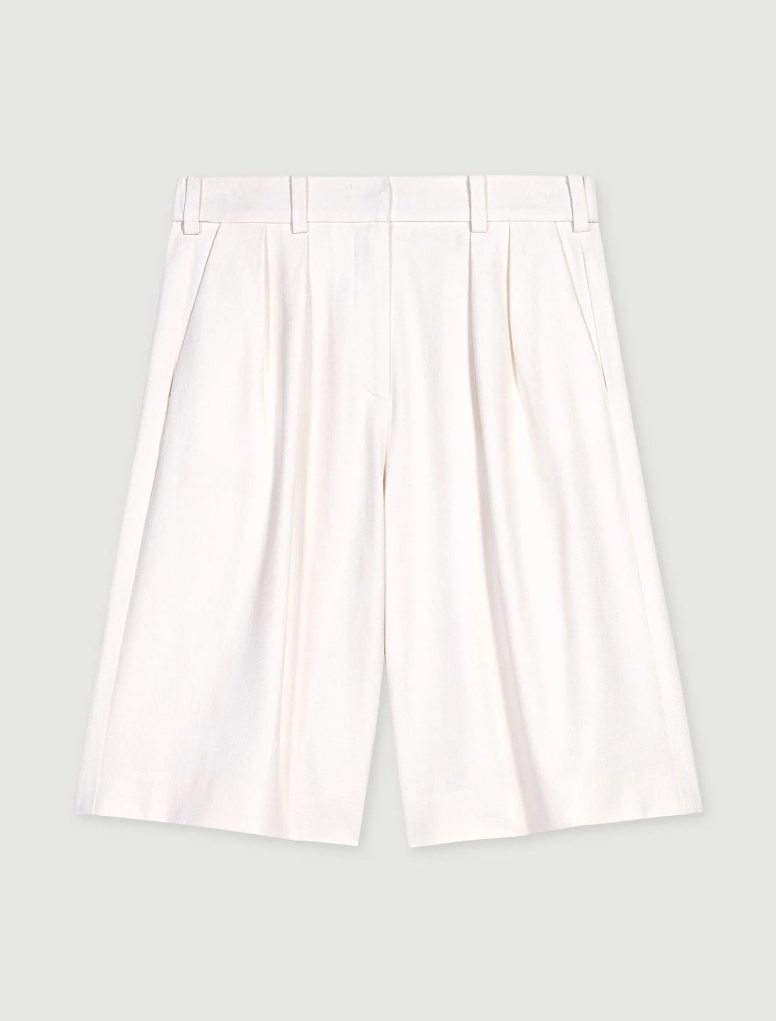 Pleated Bermuda Shorts