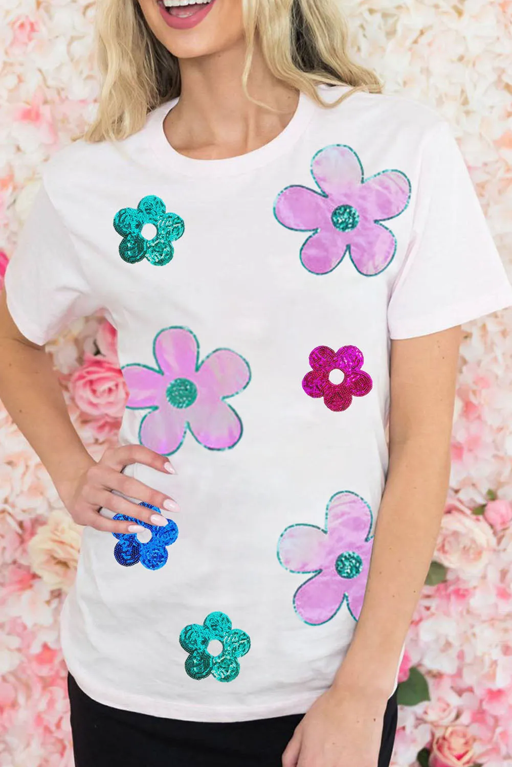 Sequined Flower Pattern Round Neck T Shirt